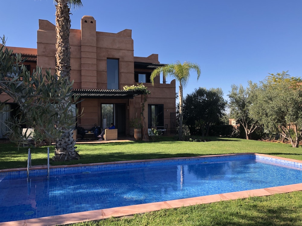Villa les Jardins d'Atlas — 4-Star Luxury Hotel in Marrakesh, Morocco