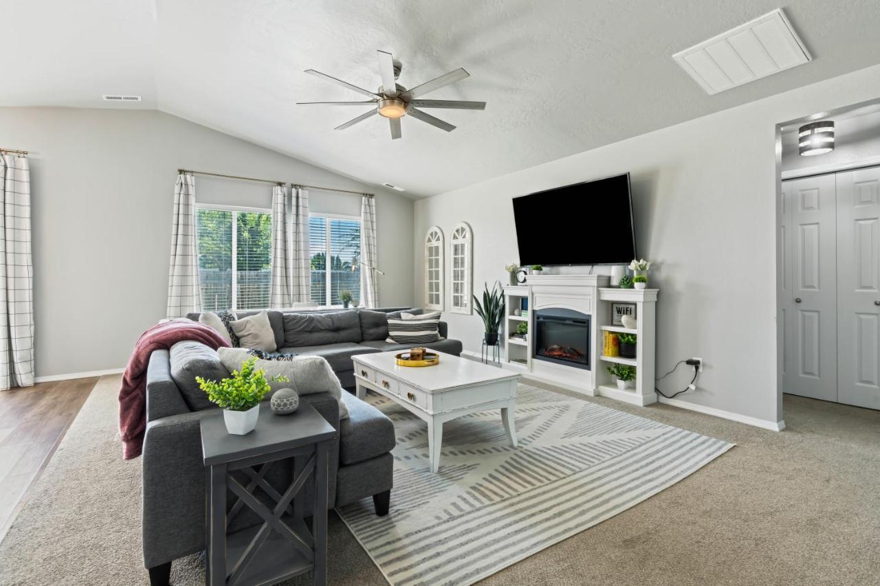Spacious Cool Springs Central Nampa 3 Bed — hotel in Nampa
