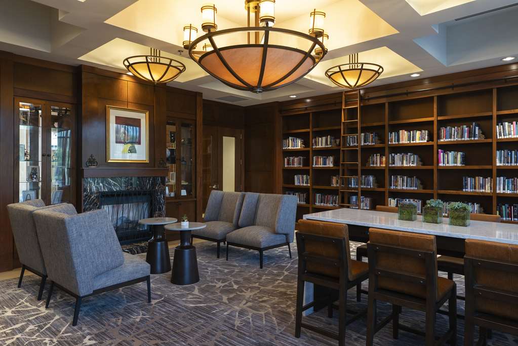 Hyatt Regency Coralville - photo 3