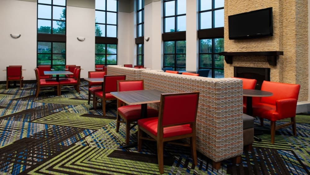 Holiday Inn Express West Cincinnati by IHG - photo 36