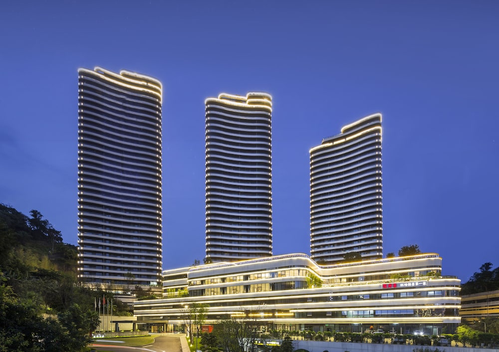 Himalaya Serviced Residences Chongqing — 4-Star Luxury Hotel in Chongqing, People's Republic of China