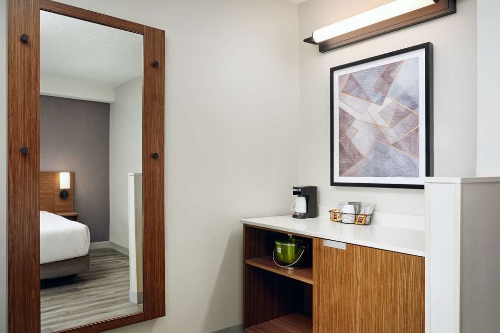 Hyatt Place Greensboro - photo 25