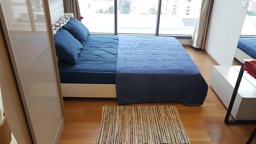 Cozy One Bedroom Condo in Nana Asoke