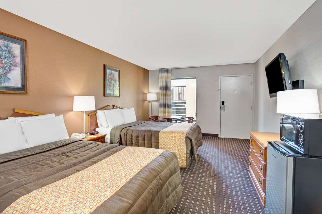 Days Inn by Wyndham Hernando - photo 9