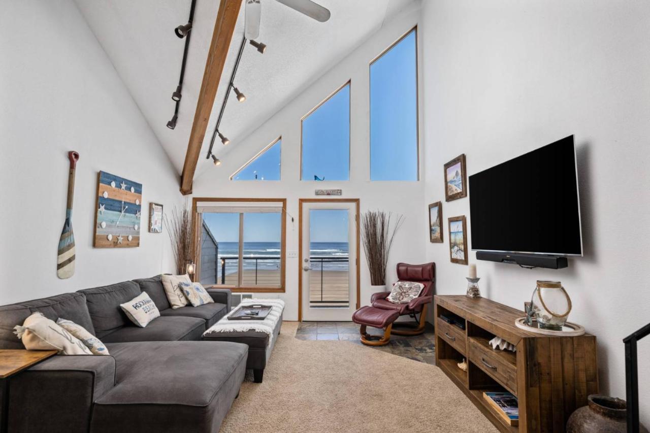 Beachfront Bliss at Rockaway Creek Inn in Rockaway Beach, United States