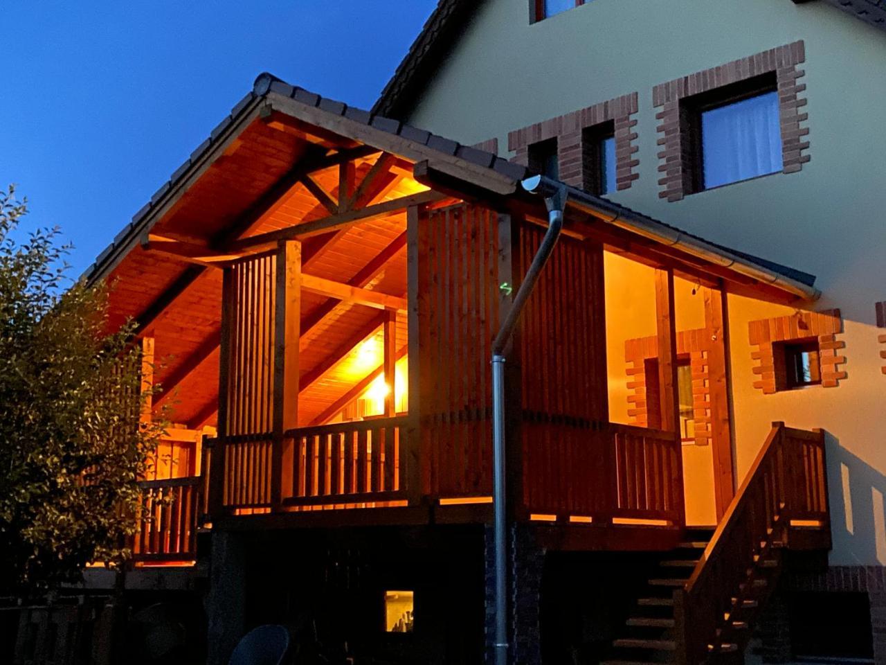 Gradics Panzio — hotel in Siculeni