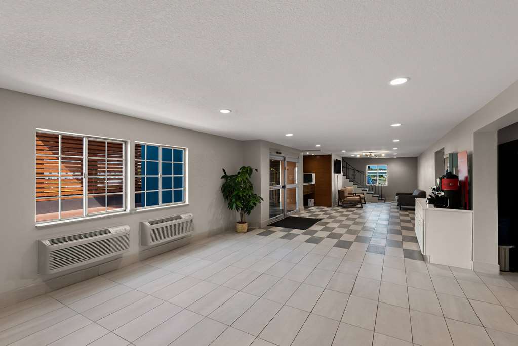 Wyndham Garden Ankeny - photo 14