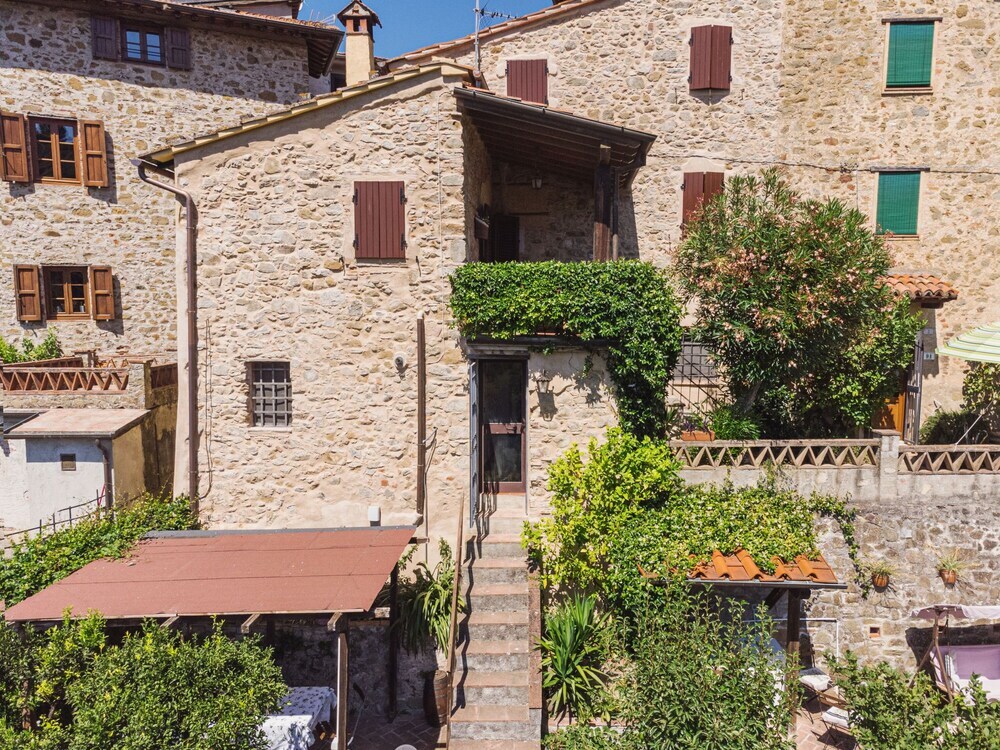 Il Mandarino INH 22331 in Camaiore, Italy