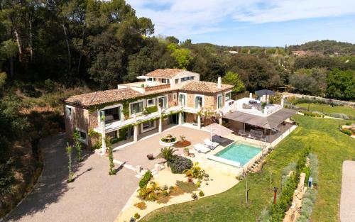 Mas CasaGran - carbon neutral hotel in Rupia