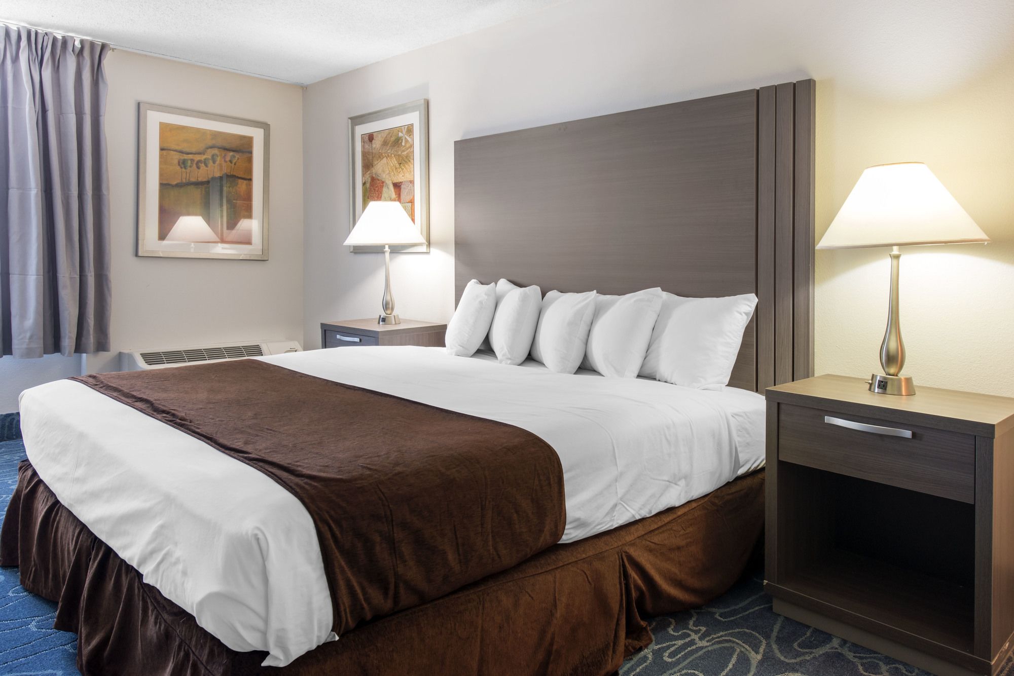 Econo Lodge Orlando Airport - photo 7