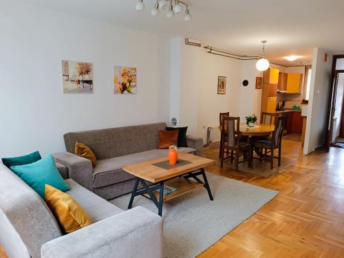 Holiday home Aquae S — 4-Star Luxury Hotel in Sarajevo, Bosnia and Herzegovina