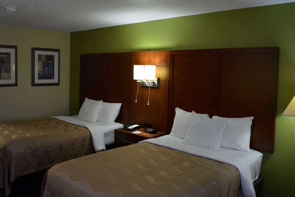 Quality Inn Savannah Midtown - photo 9