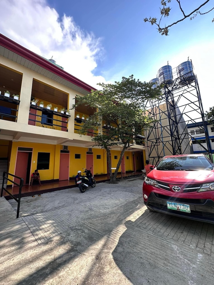 Happy Inn Capitol in Dipolog, Philippines