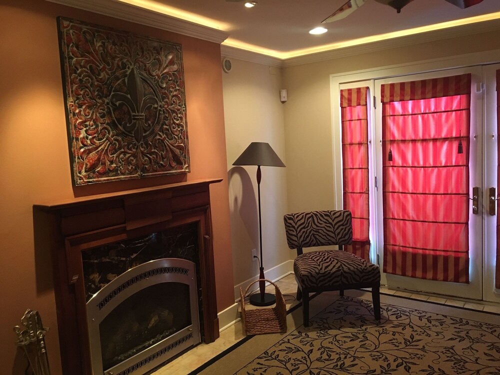 The Villa Bed & Breakfast - photo 21