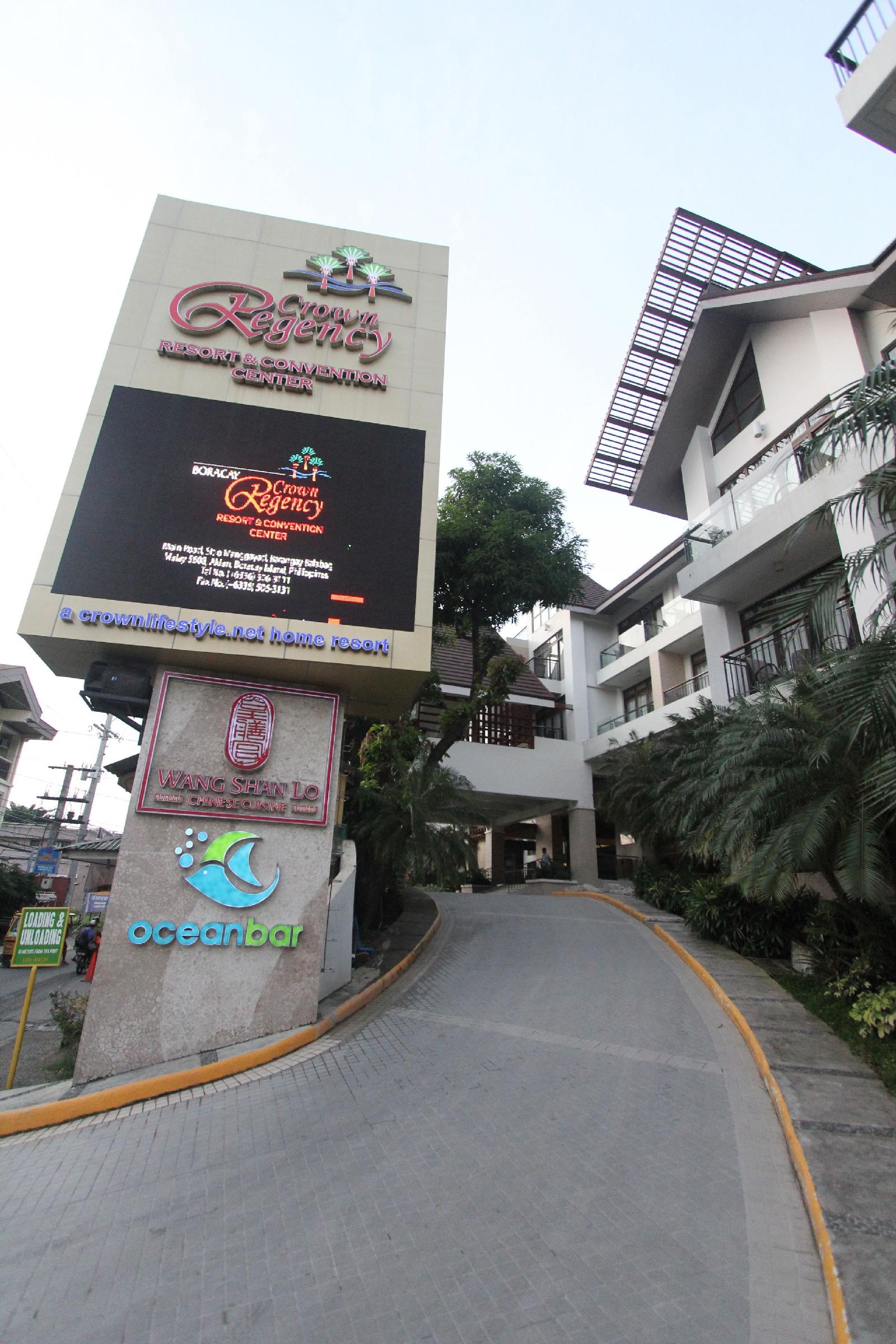 Crown Regency Resort & Convent - carbon neutral hotel in Balabag