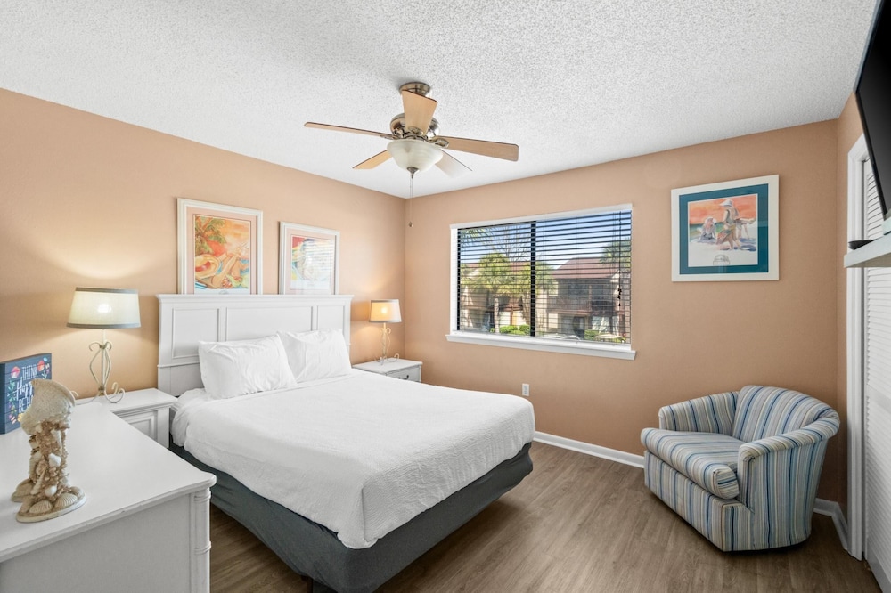 Portside Resort Pet Friendly Rentals by Panhandle Getaways - photo 10