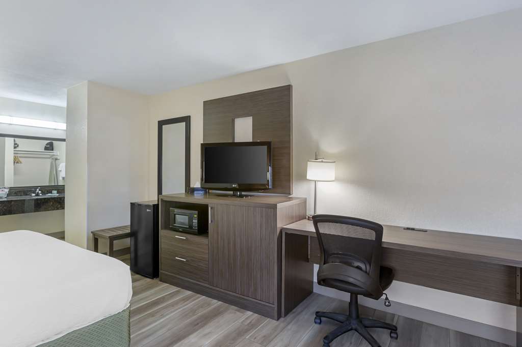 Best Western Superstition Springs Inn - photo 15