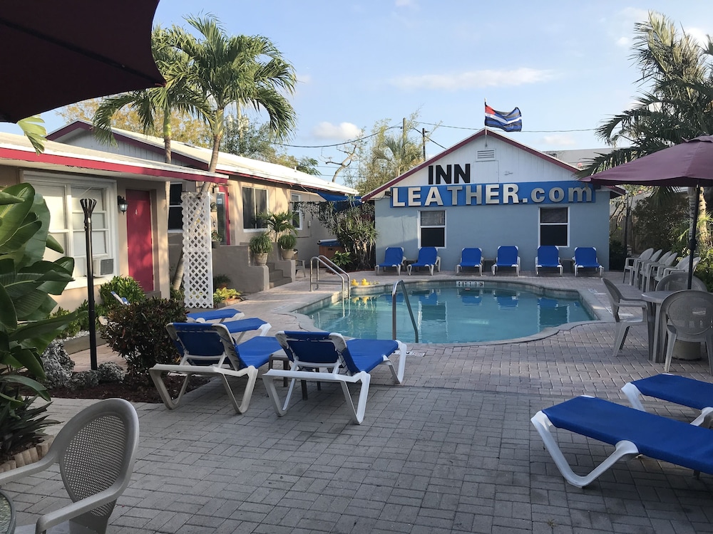 Inn Leather Guest House Male Only LGBT - photo 21