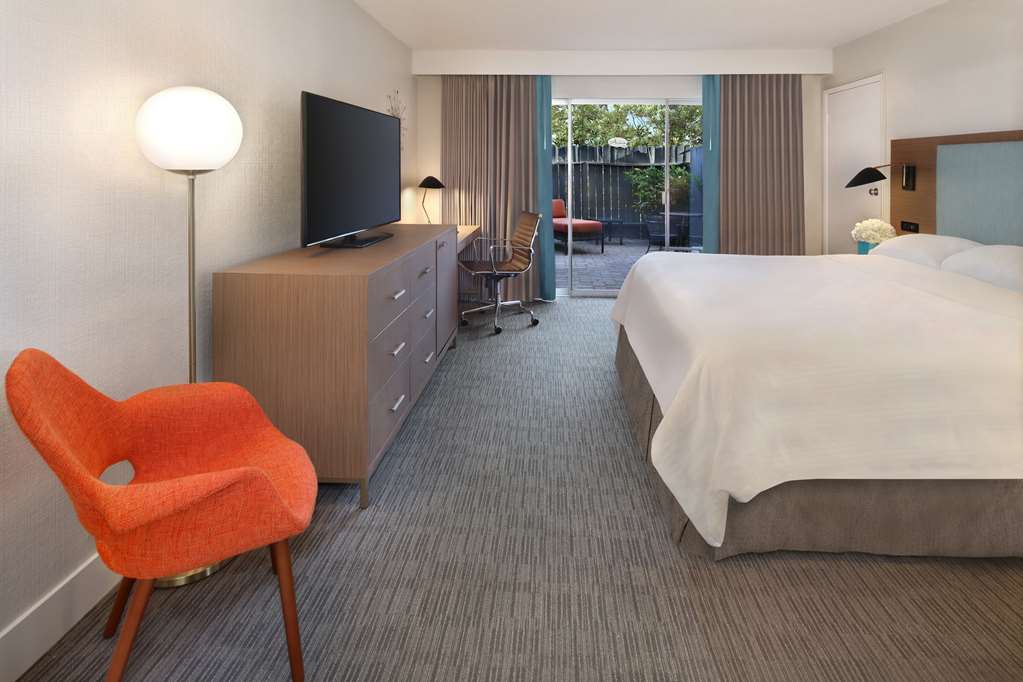 The Anaheim Hotel - photo 5