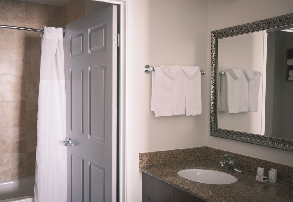 Staybridge Suites Austin Airport by IHG - photo 48
