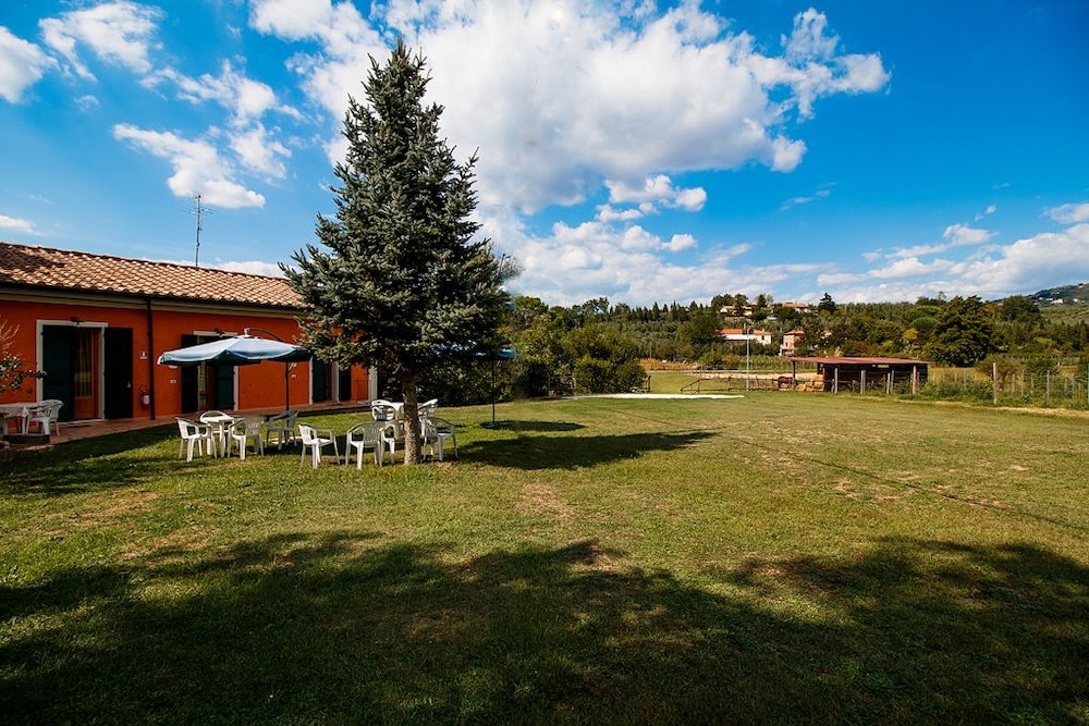 Leonardo - carbon neutral hotel in Vinci