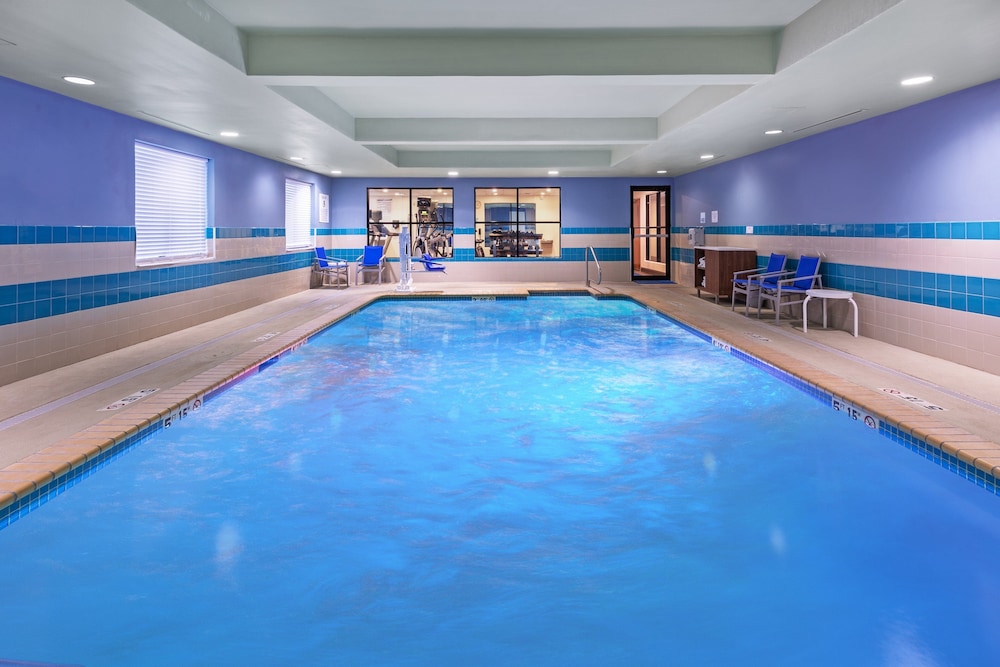 Holiday Inn Express Picayune Stennis Space Center by IHG - photo 18