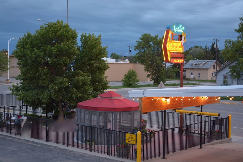 Lariat Motel - photo 28