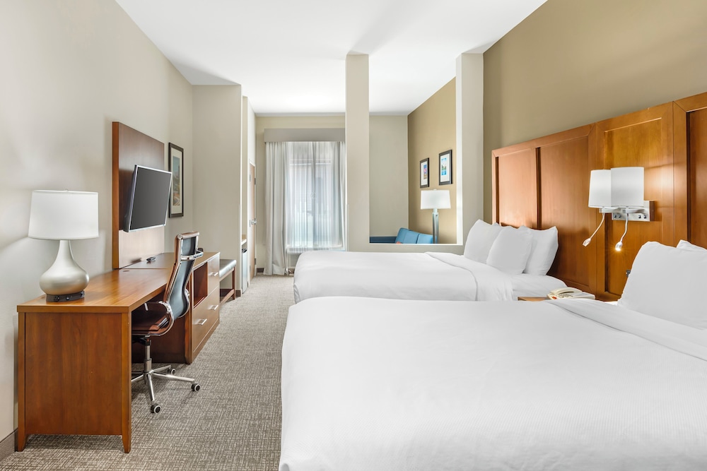 Comfort Suites Greensboro High Point - photo 9
