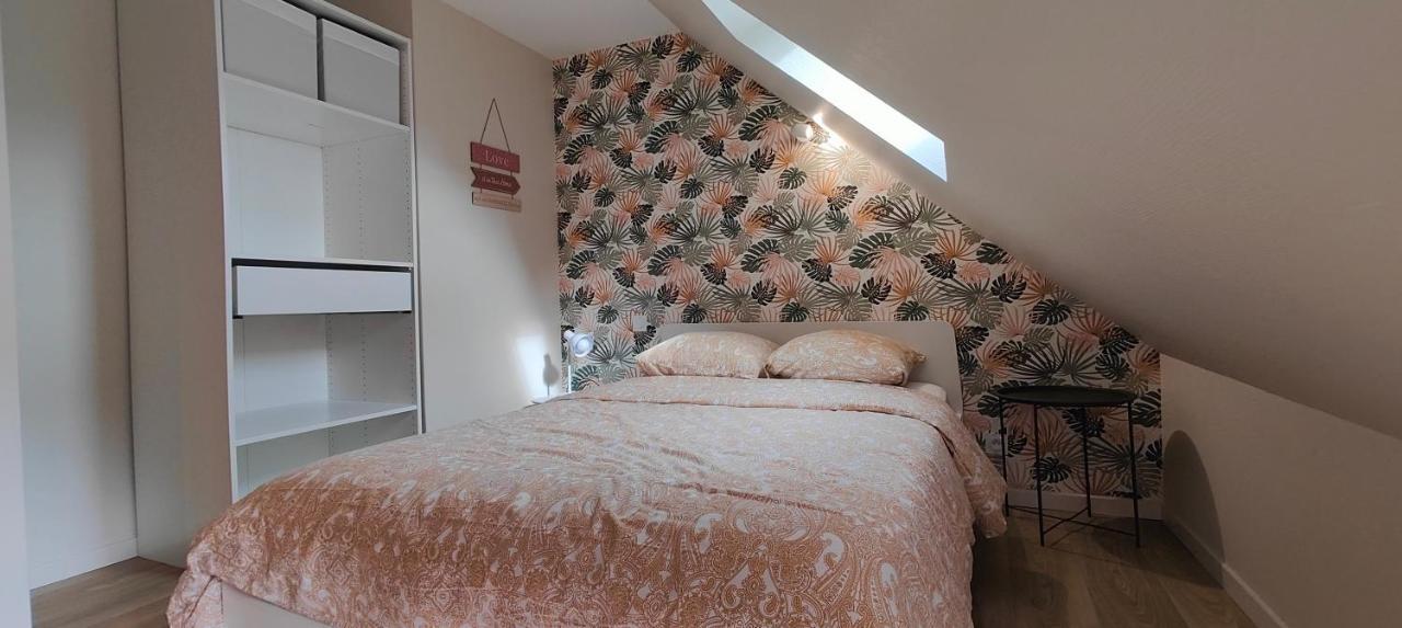 Votre Refuge Urbain Logement Complet Pour Etudiants Et Pros — hotel in Fougeres
