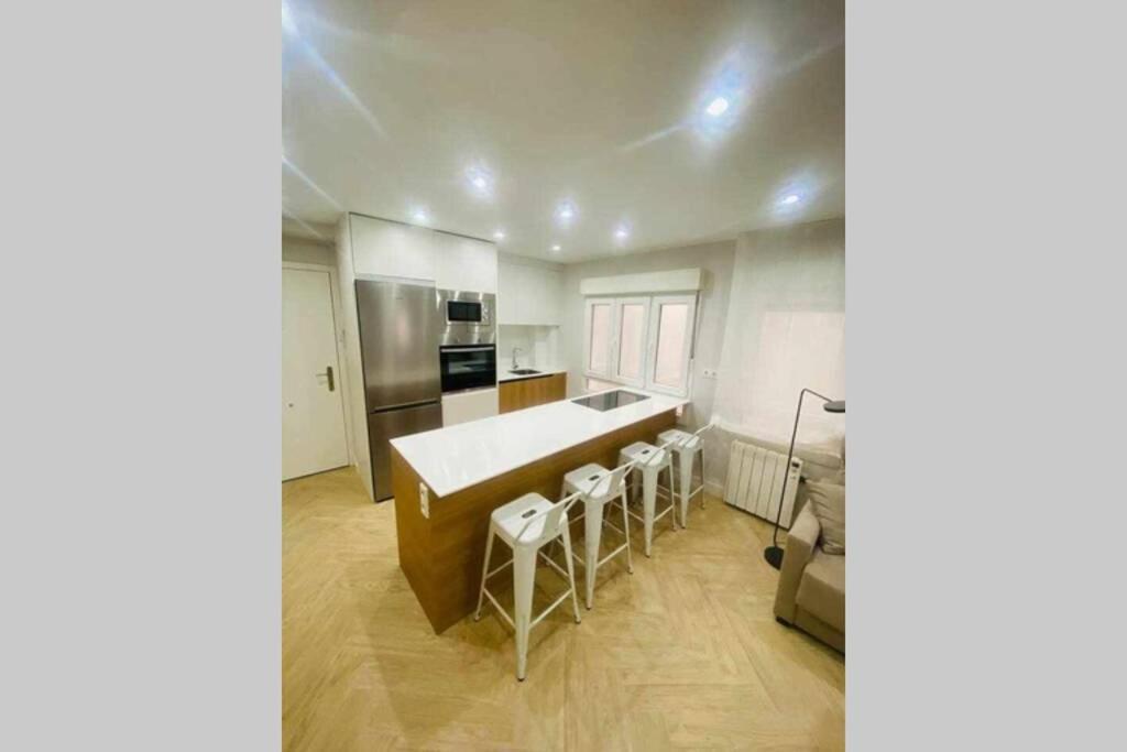 Argus Poniente by Silastur - last minute hotel in Gijon