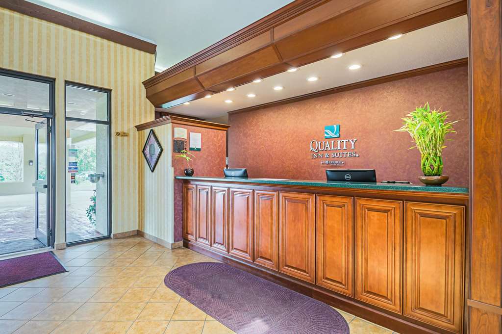 Quality Inn & Suites Frostburg Cumberland - photo 6