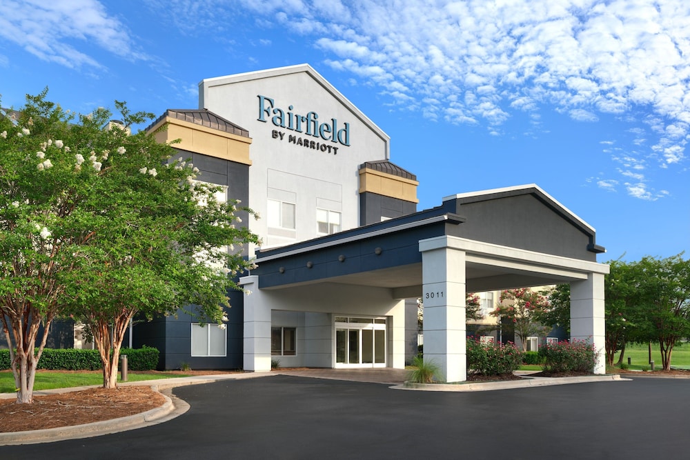 Fairfield Inn & Suites by Marriott Albany - photo 2