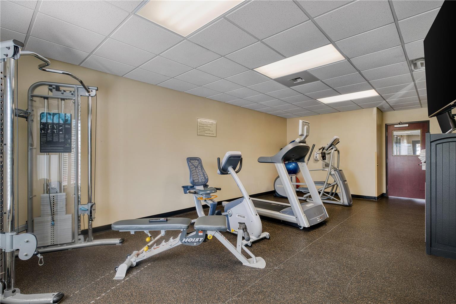 Best Western Shelby Inn & Suites - photo 8