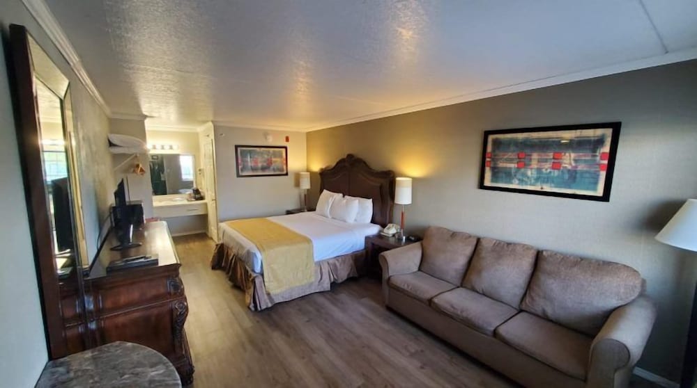 King Resort - photo 7