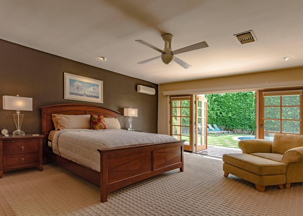 The Sol Lesser Estate - photo 6