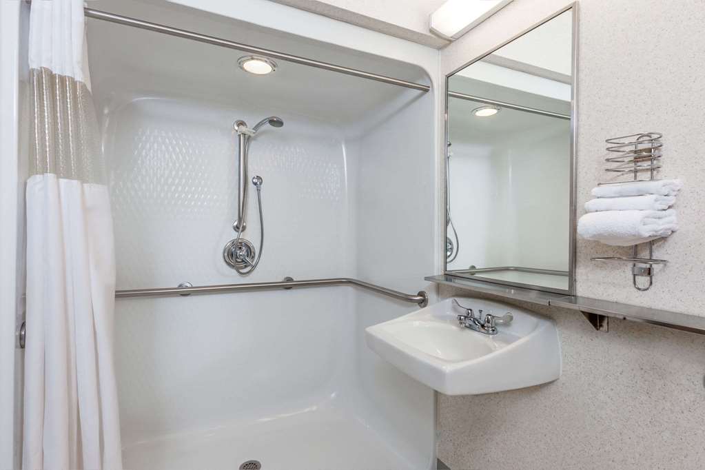 Baymont by Wyndham Howell Brighton - photo 6