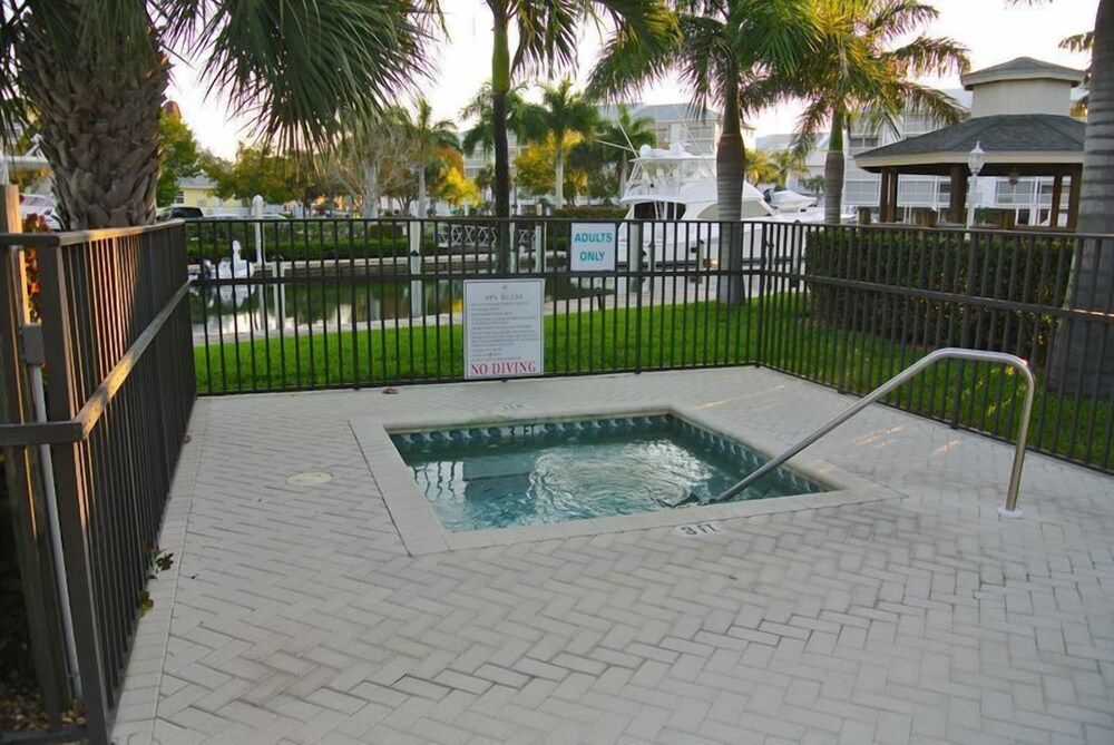 Santa Maria Harbour Resort 108 2 Br Condo - photo 19