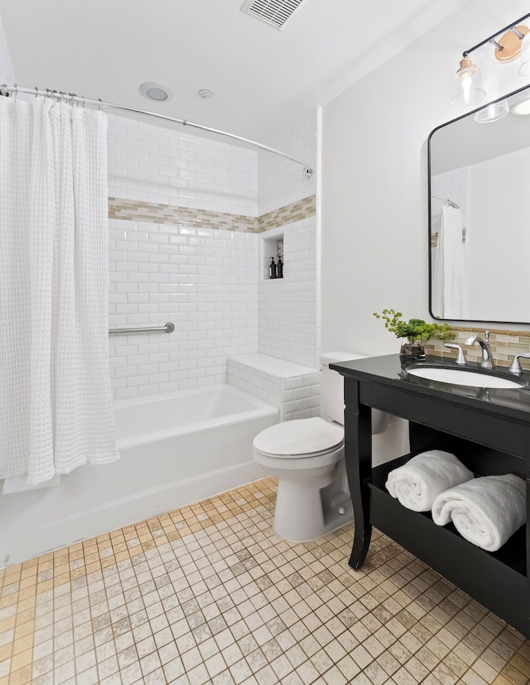 Inn at Playa del Rey - photo 57