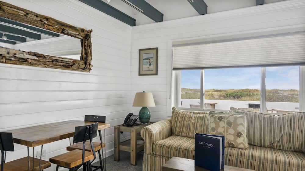 Driftwood Resort - photo 177
