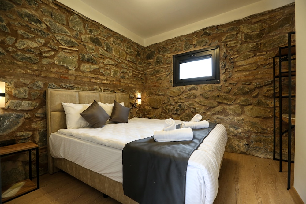 Mia Mia Suites — 4-Star Luxury Hotel in Istanbul, Turkey