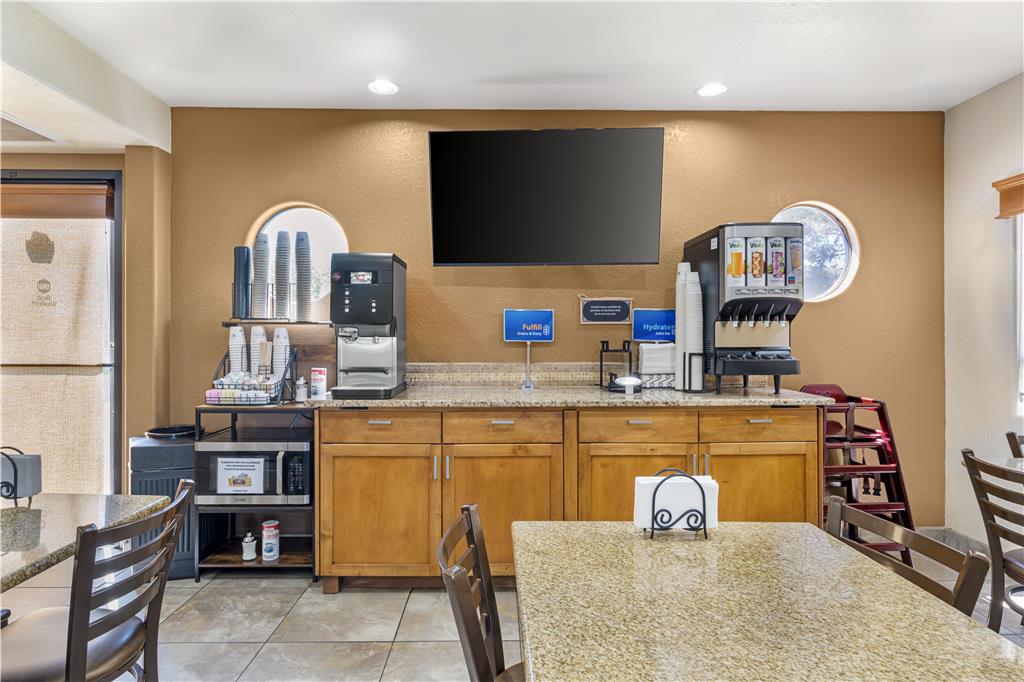 Best Western Cottonwood Inn - photo 3