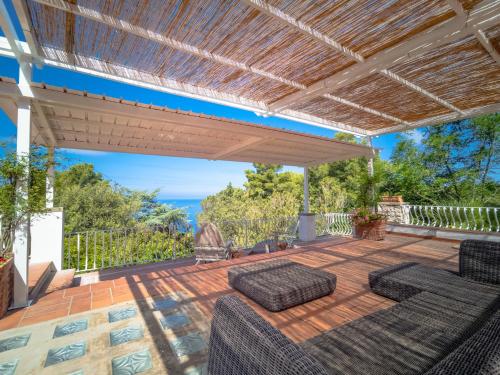 Entire Villa Bellavita Sea View — 4-Star Luxury Hotel in Anacapri, Italy