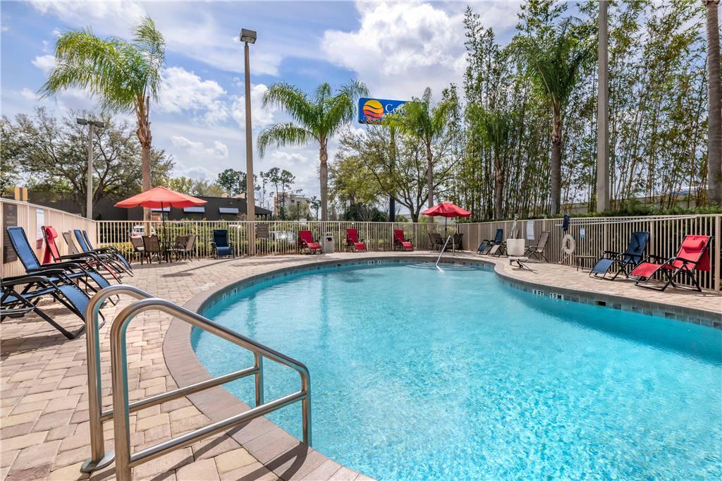 Comfort Inn & Suites Orlando North — hotel in Sanford