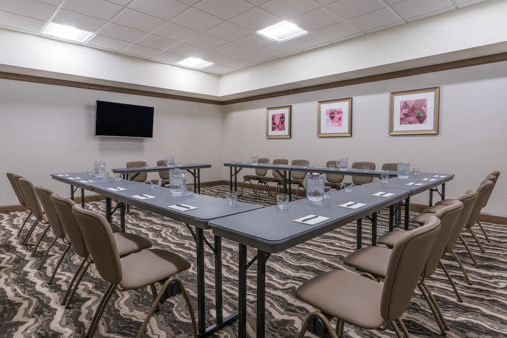 Staybridge Suites Anchorage by IHG - photo 49