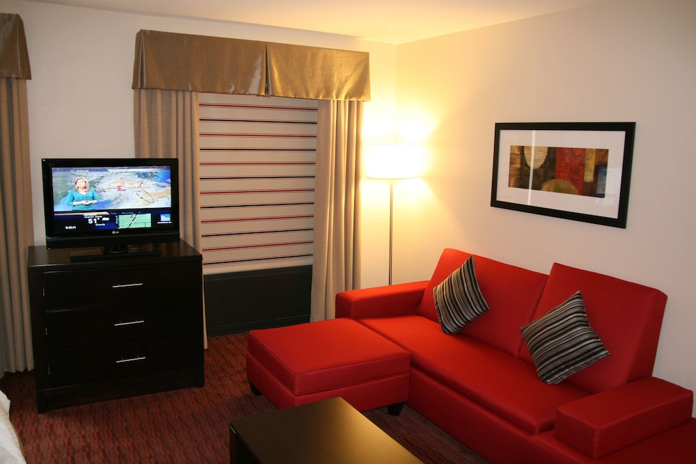 Hampton Inn & Suites Lebanon - photo 25