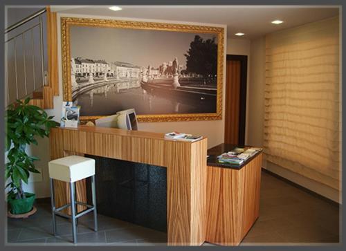 Residence La Meridiana — 4-Star Luxury Hotel in Galzignano, Italy