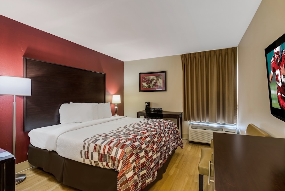 Red Roof Inn Nashville Music City - photo 7