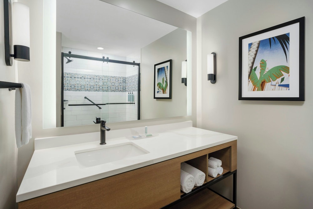 Courtyard by Marriott Oceanside Fort Lauderdale Beach - photo 31
