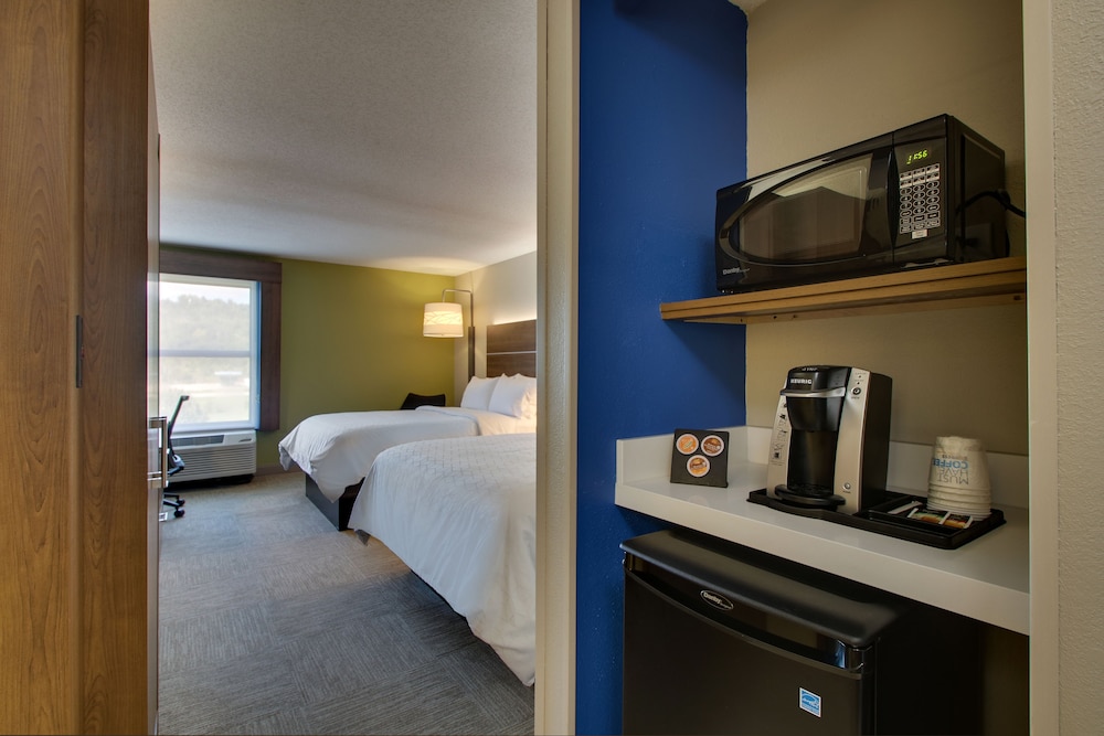 Holiday Inn Express Horse Cave by IHG - photo 18
