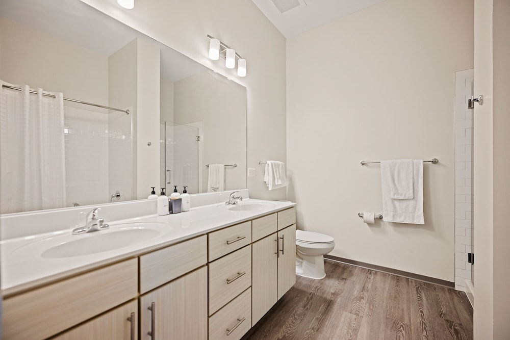 Placemakr Premier SoBro - photo 181